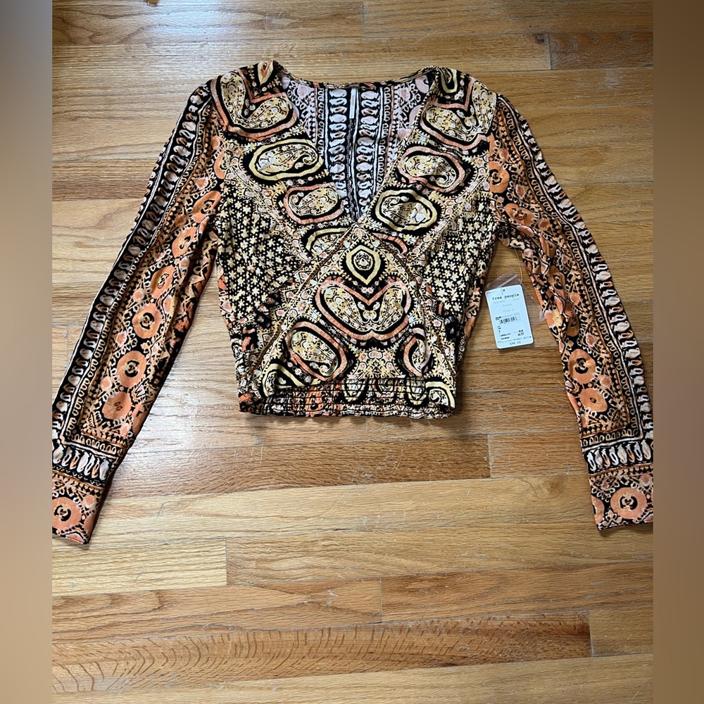 Free People Long Sleeve Printed Crop Blouse Size Small NWT